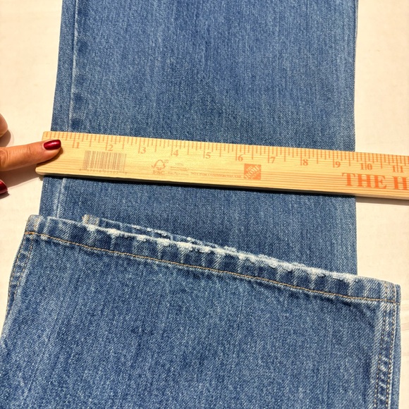 Mes Demoiselles Paris Denim, High Rise, Kick Flare Jeans w Bottom Slit. Italy - Picture 12 of 13